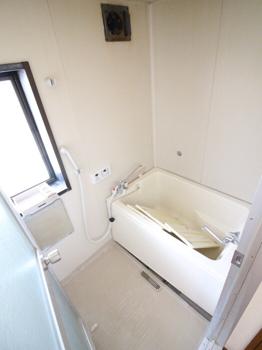 物件内観写真9　(バス／シャワールーム等)