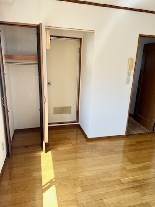 物件内観写真9　(内観写真)