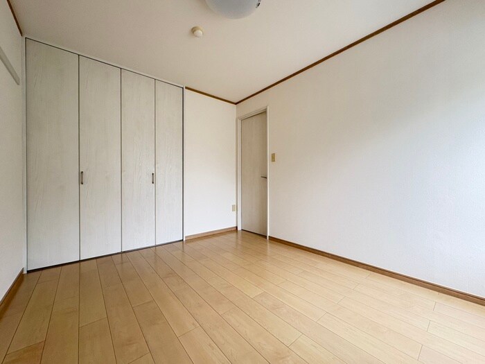 物件内観写真8　(居室)