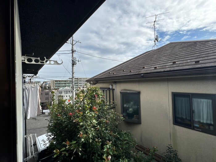 物件内観写真22　(室内からの展望)