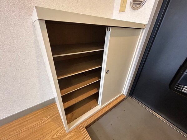靴箱