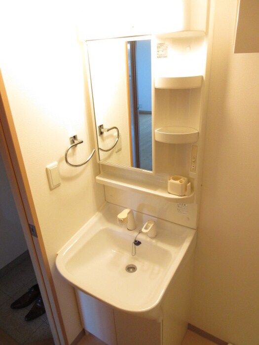 物件内観写真11　(洗面)