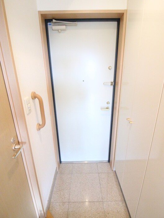 物件内観写真20　(玄関)