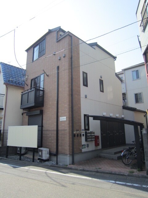 物件外観写真2　(外観写真)