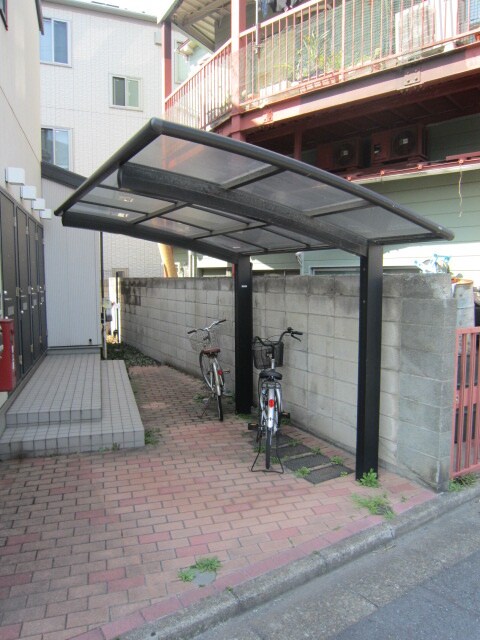 物件外観写真3　(駐輪場)