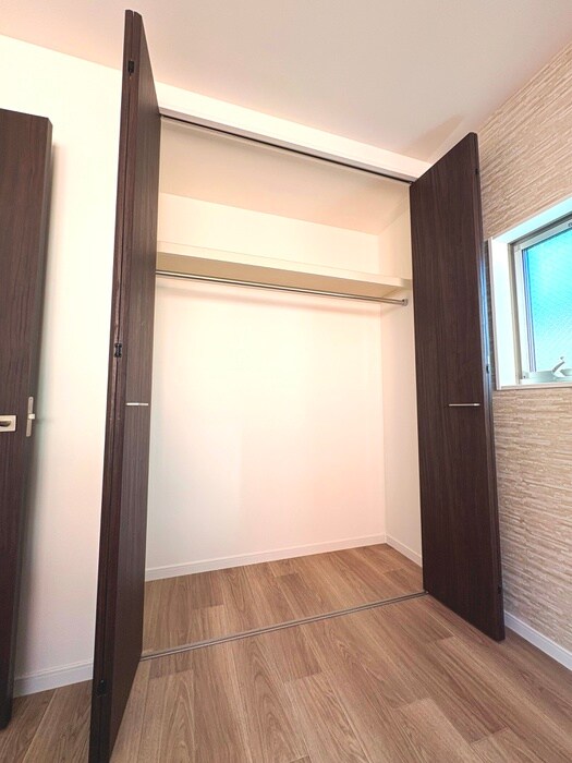 物件内観写真11　(収納)