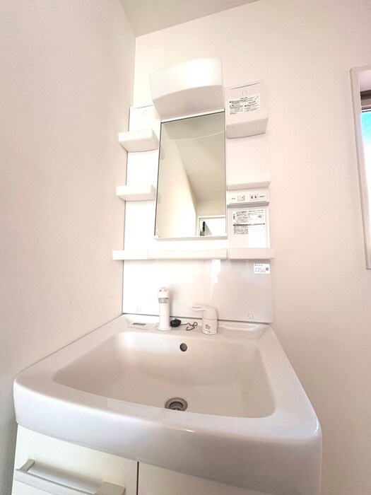 物件内観写真15　(洗面)