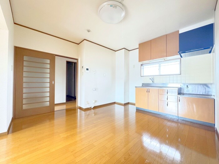 物件内観写真8　(廊下)