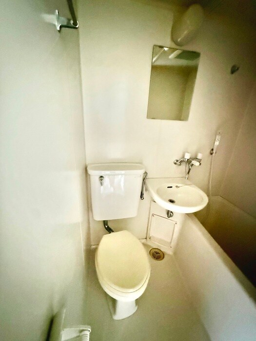 物件内観写真12　(トイレ)