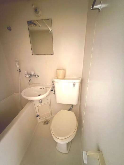 物件内観写真13　(トイレ)