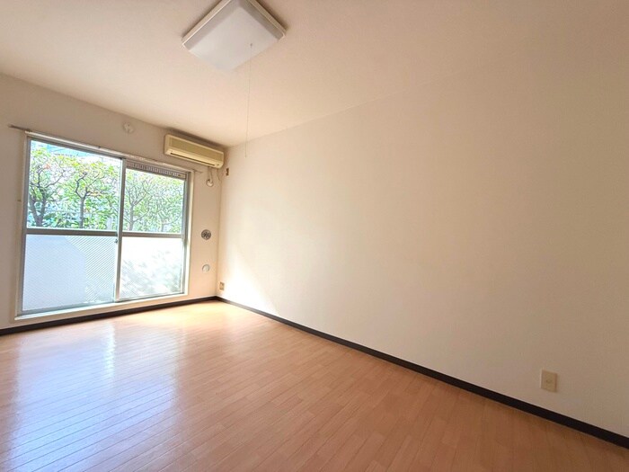 物件内観写真17　(居室)