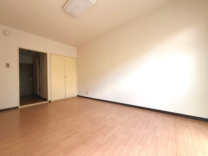 物件内観写真18　(居室)