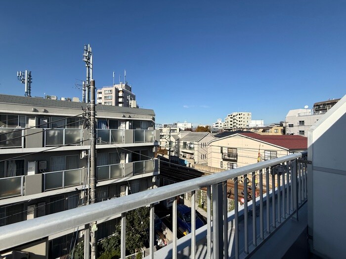 物件内観写真22　(室内からの展望)