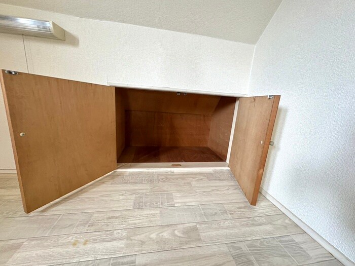 物件内観写真16　(収納)