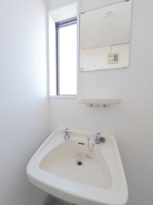物件内観写真15　(洗面)