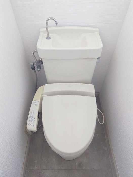 物件内観写真17　(トイレ)