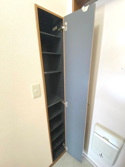 物件内観写真15　(靴箱)