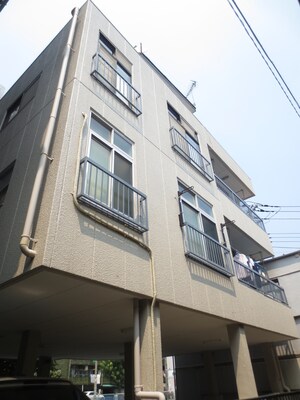 高野マンション外観写真