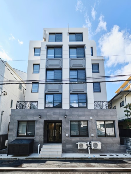 SENSE　RESIDENCE　用賀外観写真