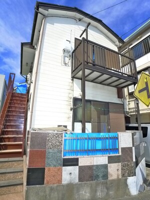 マ－ブルハイツ外観写真