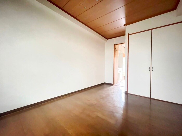 物件内観写真5　(居室)