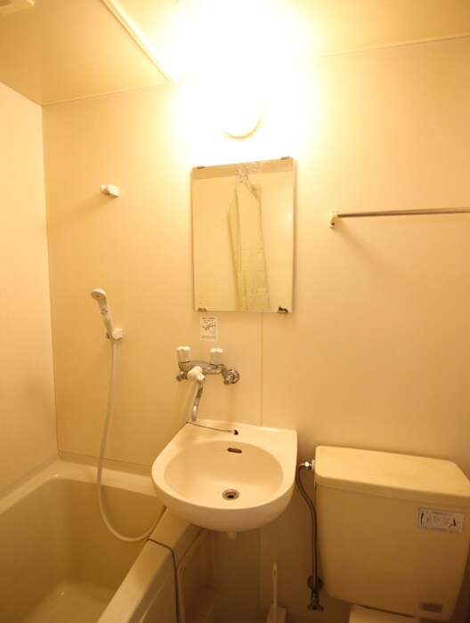 物件内観写真11　(洗面)