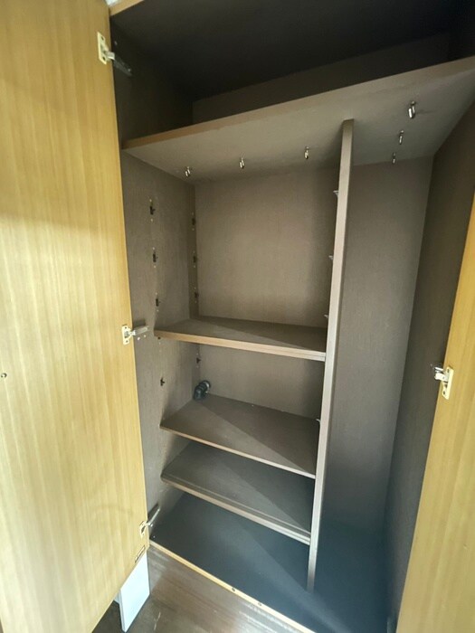 物件内観写真15　(廊下)