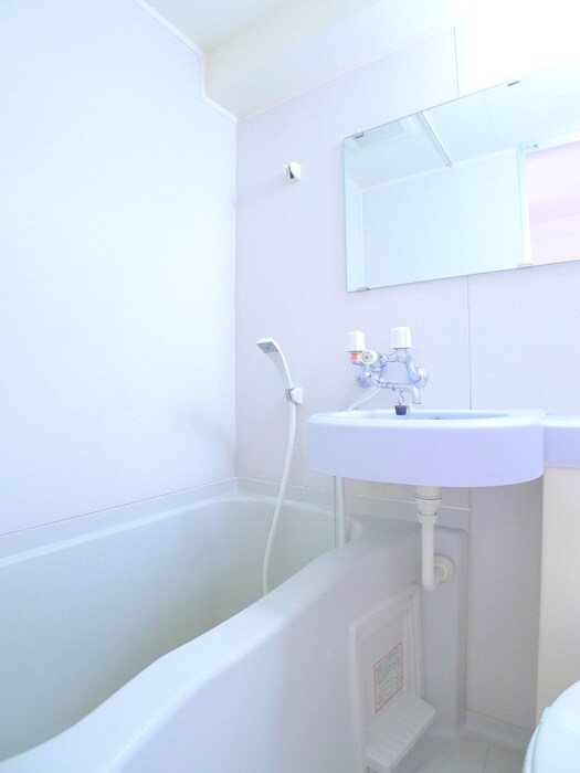 物件内観写真12　(バス／シャワールーム等)