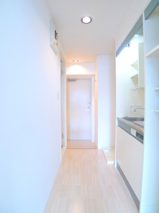 物件内観写真17　(廊下)