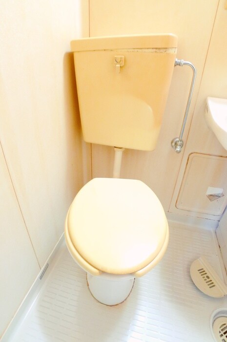 物件内観写真15　(トイレ)