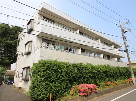 ホワイトマンション外観写真
