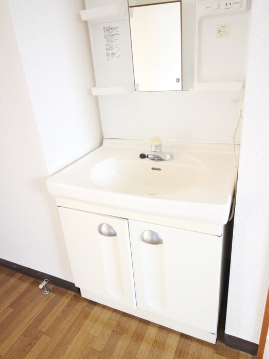 物件内観写真12　(洗面)