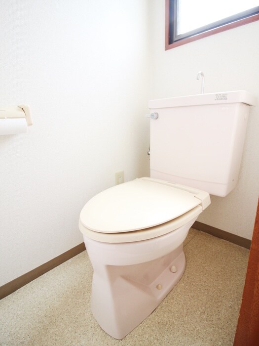 物件内観写真13　(トイレ)