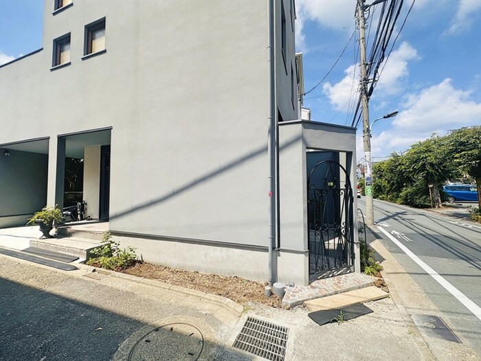 物件外観写真3　(建物設備)