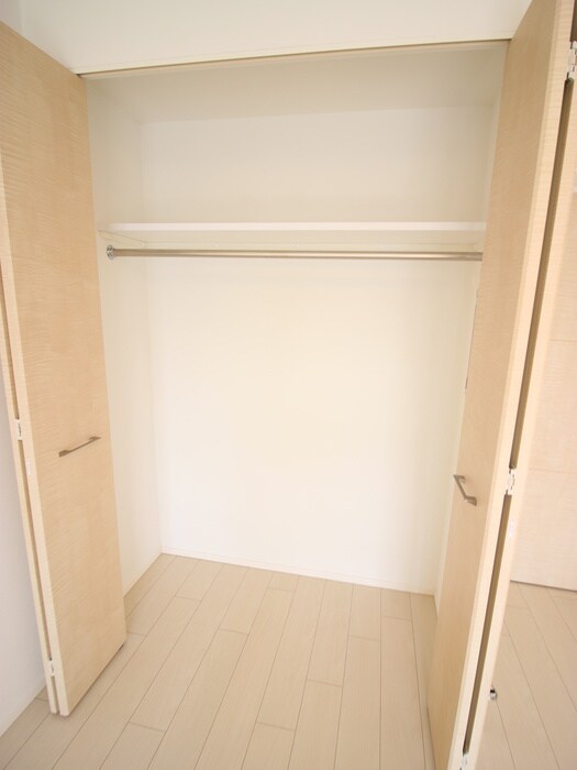 物件内観写真11　(収納)