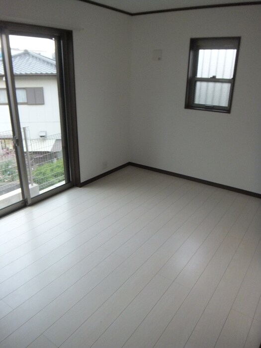 物件内観写真6　(居室)