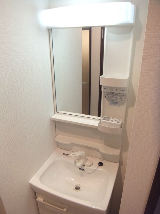 物件内観写真10　(洗面)