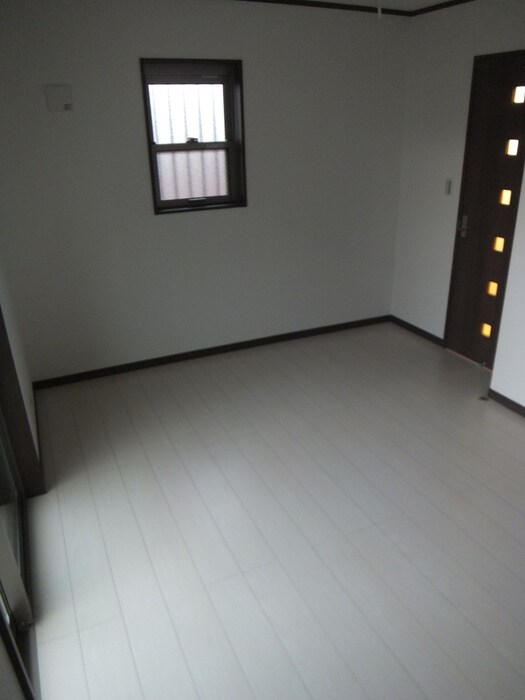 物件内観写真14　(居室)
