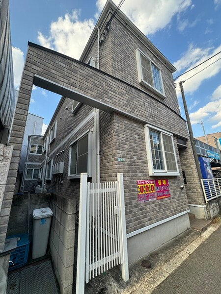 ライフピア祐天寺外観写真