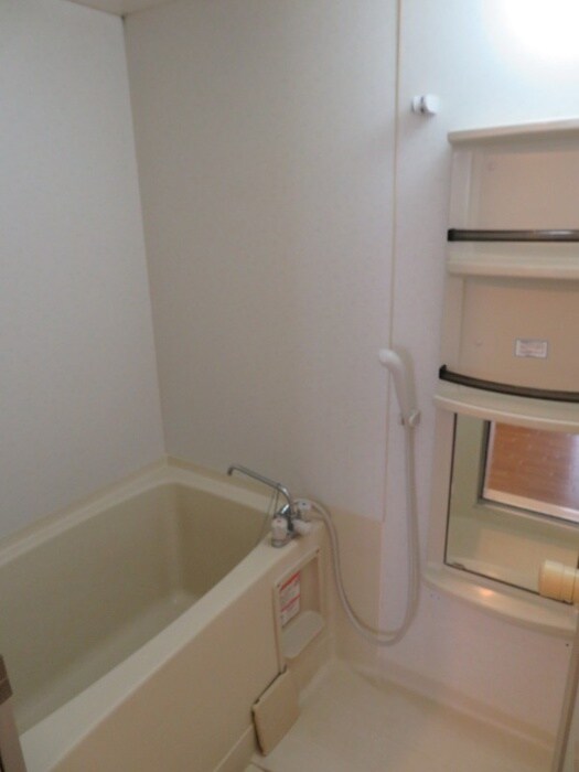 物件内観写真12　(バス／シャワールーム等)