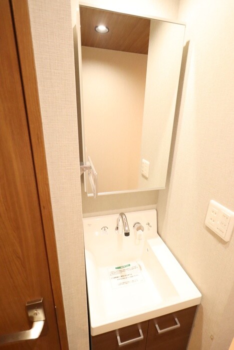 物件内観写真12　(洗面)