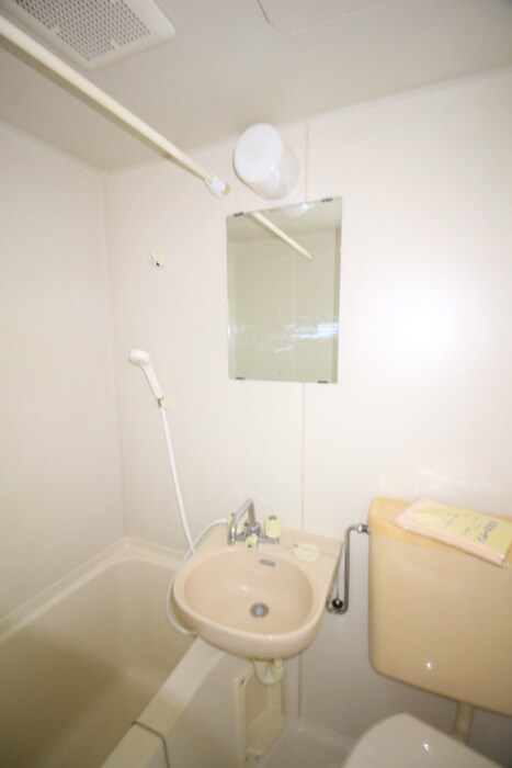 物件内観写真14　(洗面)