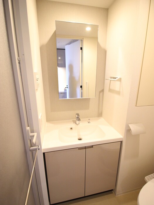 物件内観写真12　(洗面)