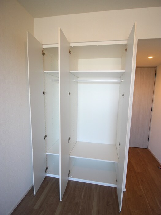 物件内観写真13　(収納)