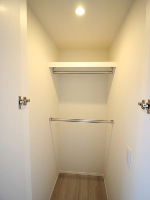 物件内観写真13　(収納)