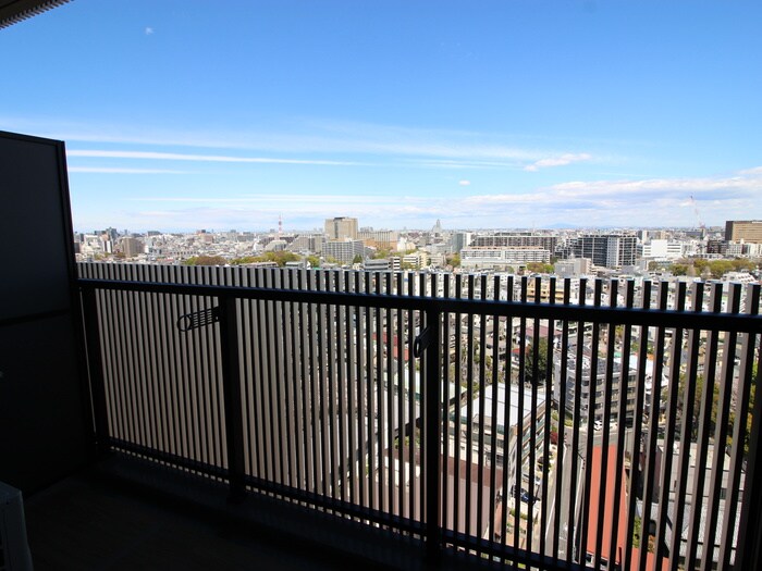 物件内観写真20　(室内からの展望)