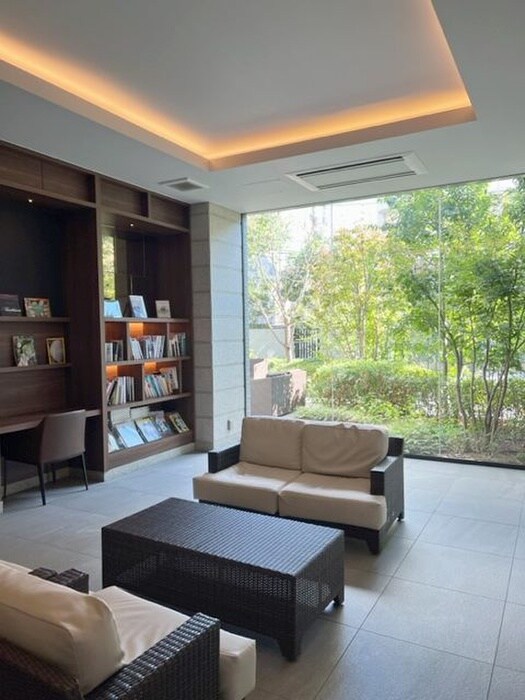 物件外観写真3　(建物設備)