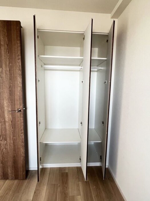 物件内観写真16　(収納)