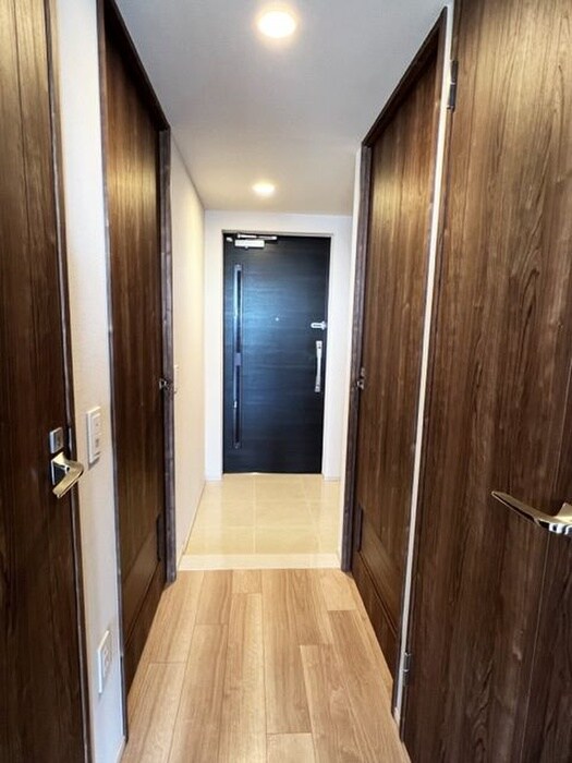 物件内観写真20　(玄関)