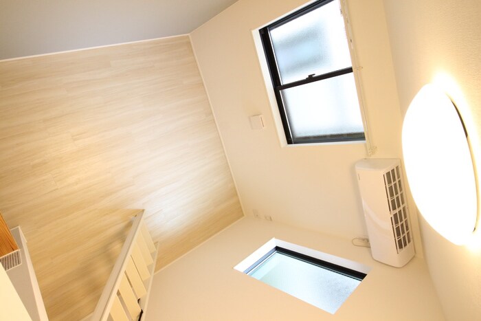 物件内観写真13　(居室)